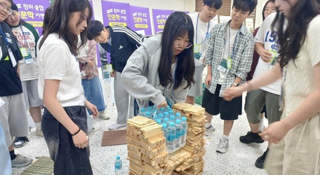 충무교육원 이순신 리더십 함양 과정,   아산시 홍성표 의장 깜짝 격려 방문 사진